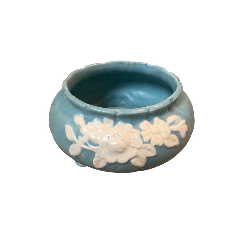 Vintage Weller Pottery Blue Footed Ceramic‎ Planter Scalloped Rim White Floral
